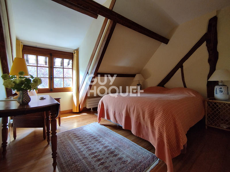 Maison - 192 m² - 7 pièces