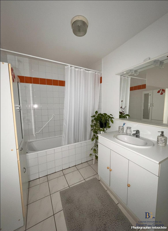 Appartement - 102 m² - 4 pièces