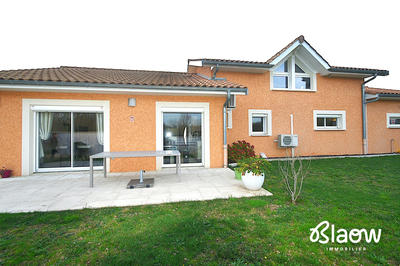 Maison - 144 m² - 5 pièces