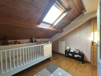 Maison jumelée - 115 m² - 6 pièces
