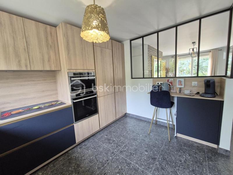 Maison - 160 m² - 6 pièces