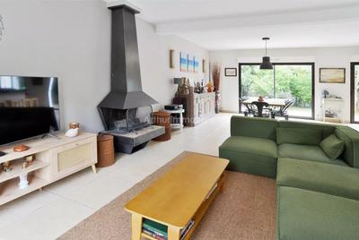 Maison - 210 m² - 7 pièces