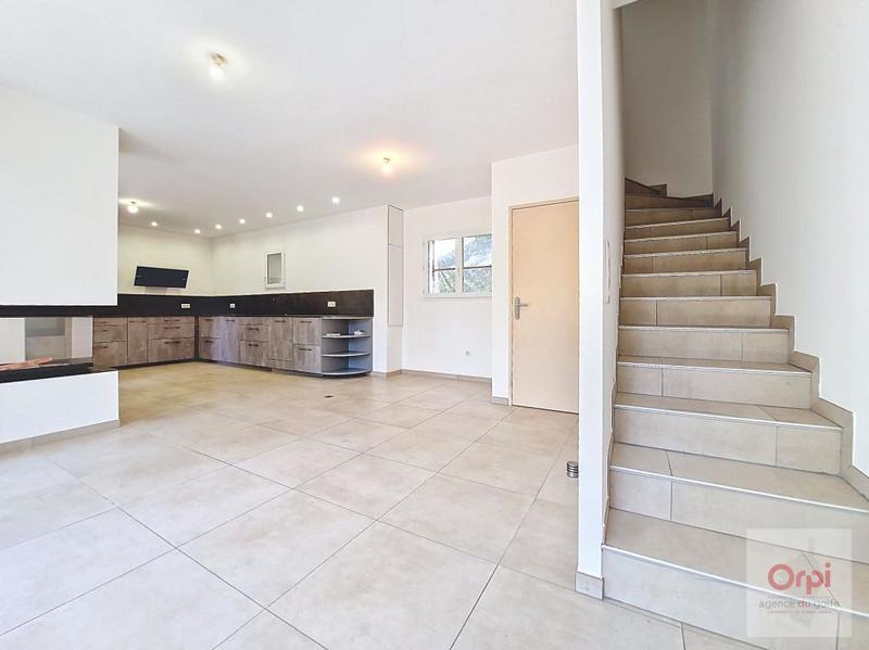 Maison - 77 m² - 3 pièces