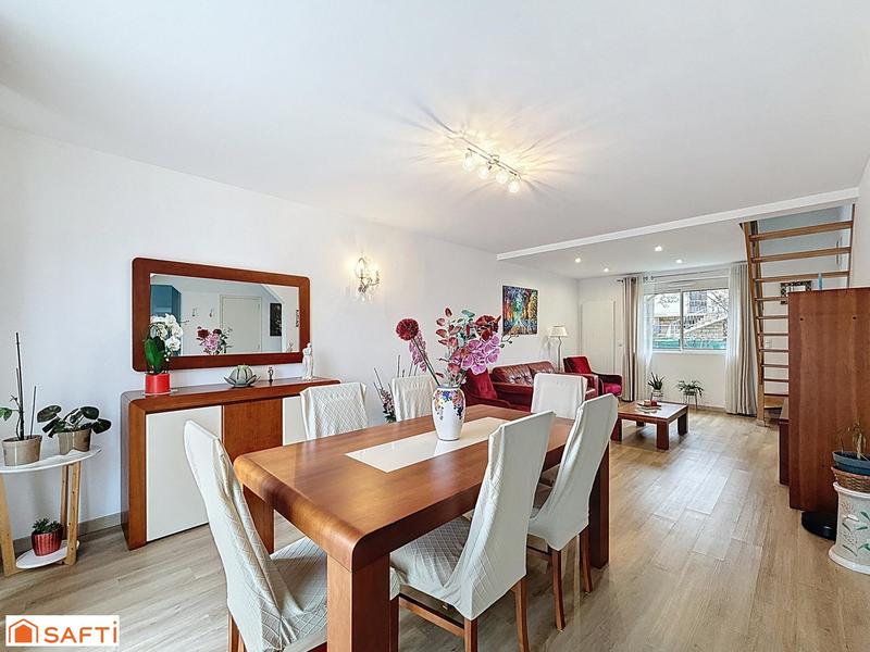 Maison - 90 m² - 6 pièces