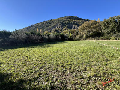 Terrain - 1 231 m²