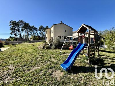 Maison - 126 m² - 5 pièces