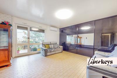 Appartement - 61 m² - 2 pièces