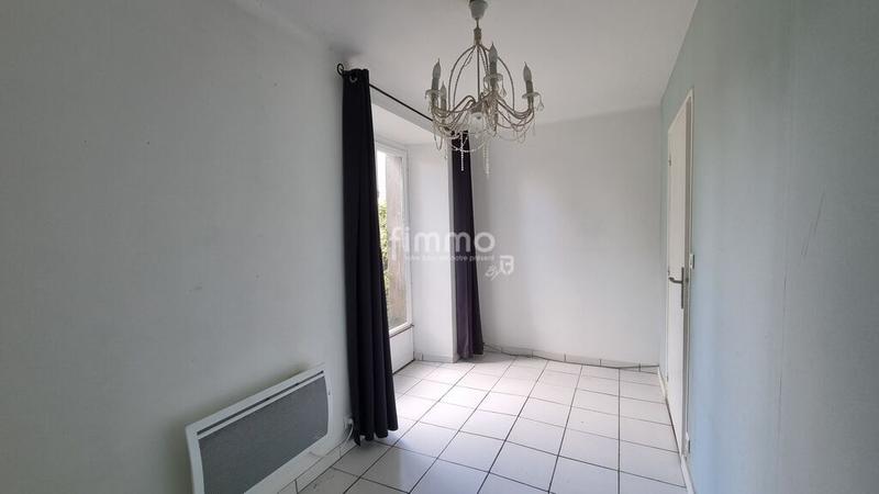 Maison - 170 m² - 8 pièces