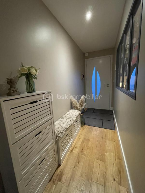 Maison traditionnelle - 148 m² - 7 pièces