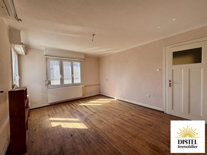 Maison - 167 m² - 8 pièces