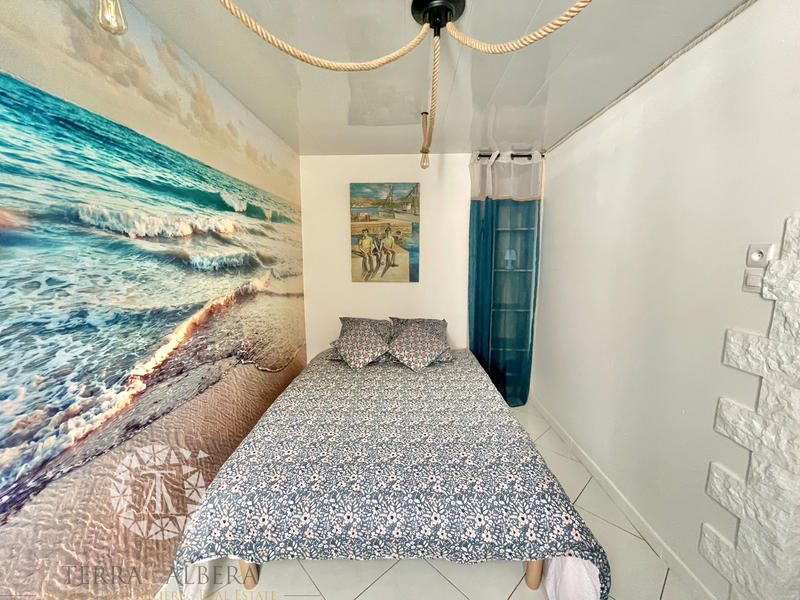 Villa - 120 m² - 8 pièces