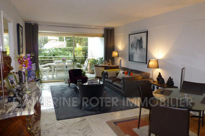 Appartement - 64 m² - 2 pièces