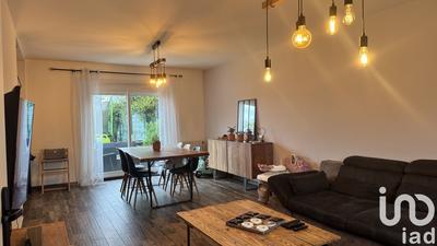 Maison - 98 m² - 5 pièces