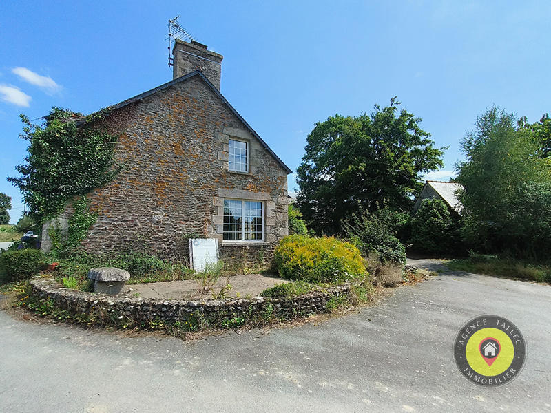 Maison - 750 m² - 13 pièces