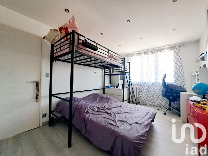 Maison - 533 m² - 24 pièces