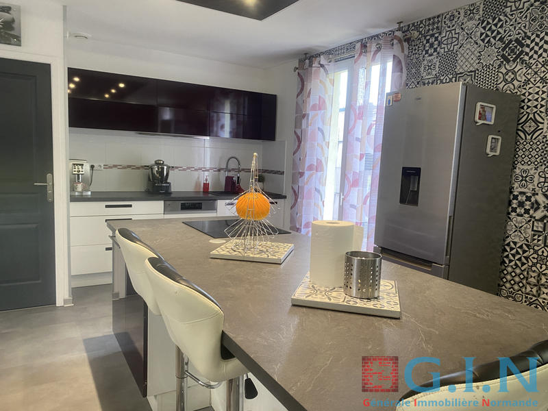 Maison - 118 m² - 6 pièces