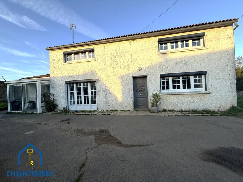 Maison ancienne - 153 m² - 5 pièces