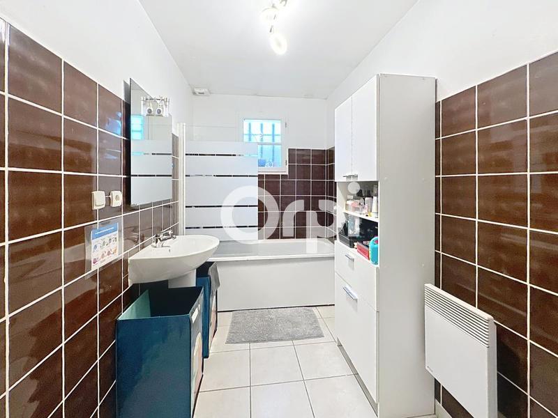 Maison - 98 m² - 5 pièces