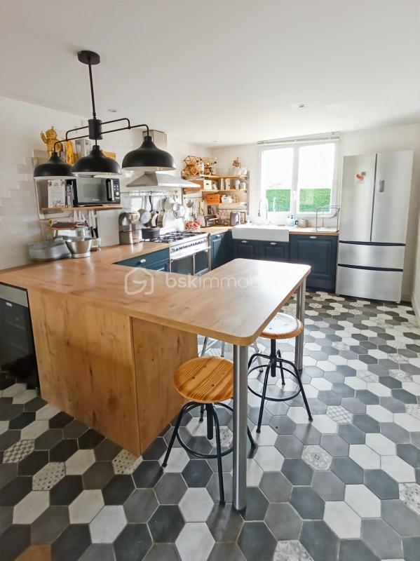 Maison - 190 m² - 9 pièces