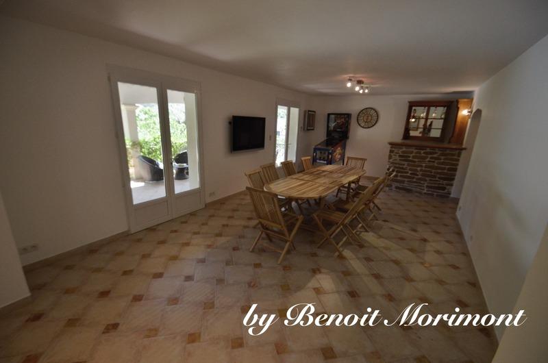 Maison - 220 m² - 7 pièces