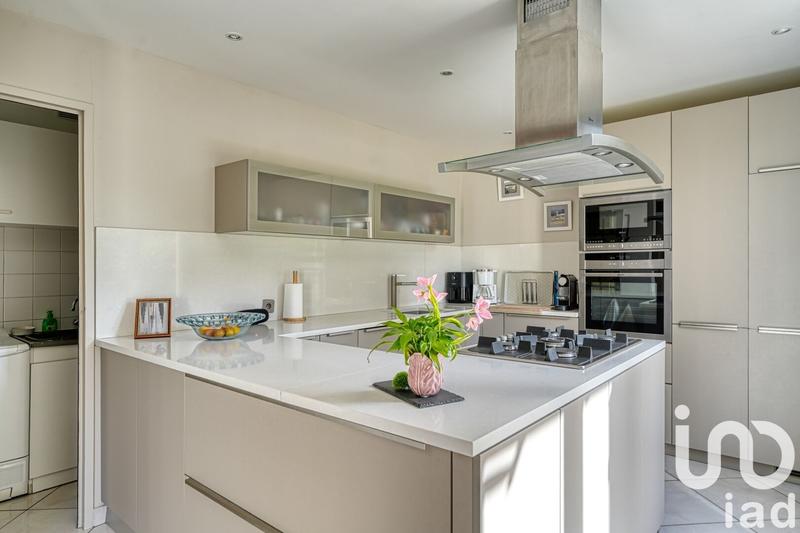 Maison - 132 m² - 6 pièces