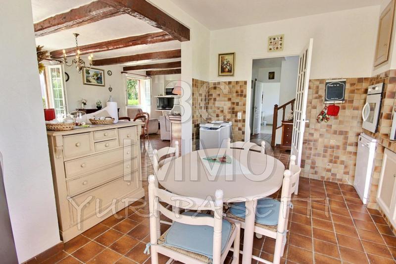 Villa - 145 m² - 6 pièces