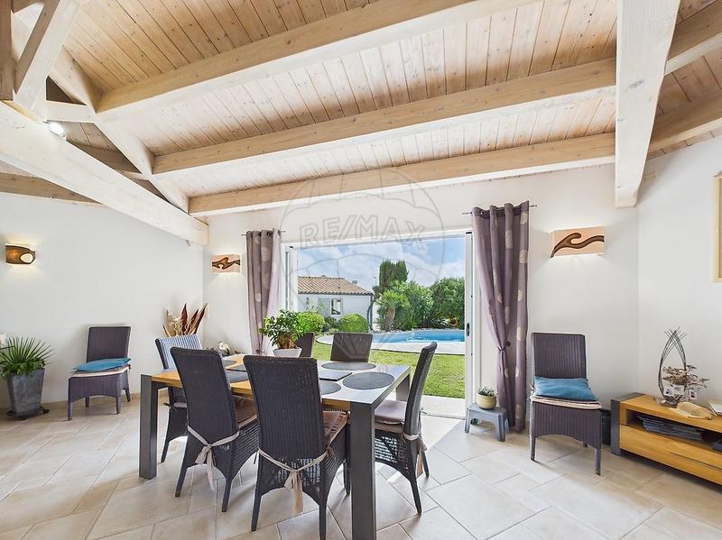 Villa - 174 m² - 7 pièces