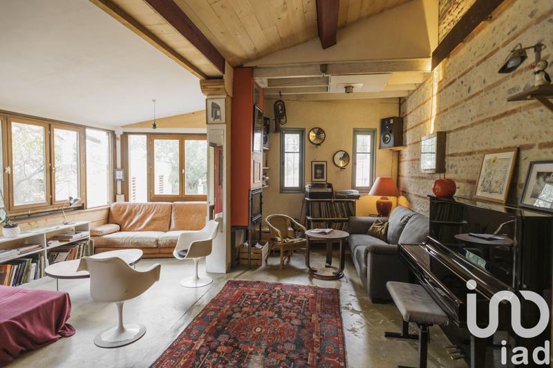 Maison - 195 m² - 8 pièces