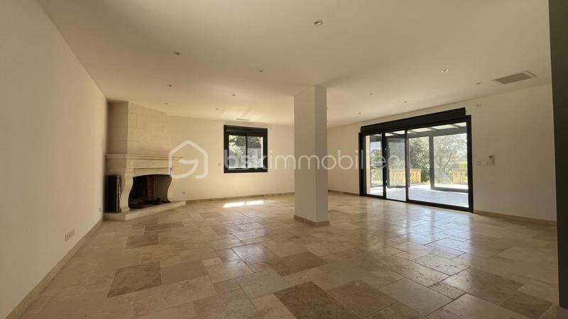 Villa - 160 m² - 4 pièces