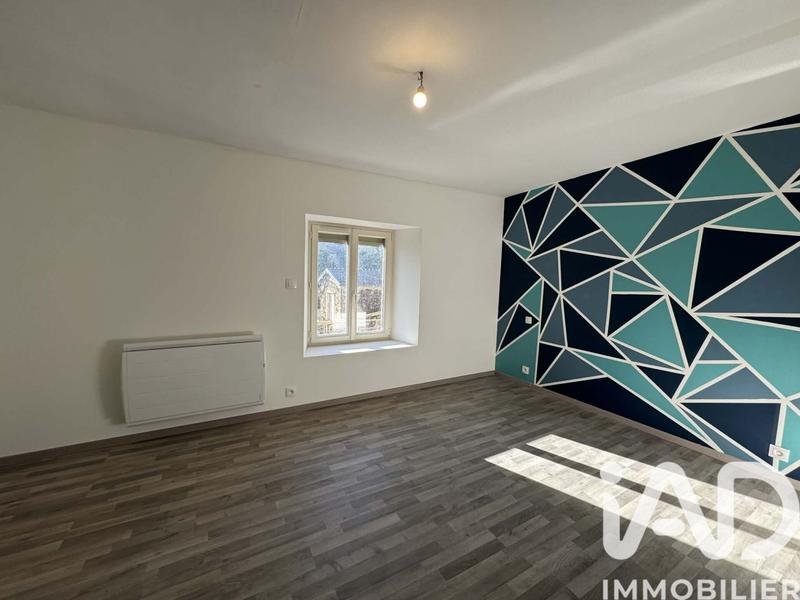 Maison - 122 m² - 5 pièces