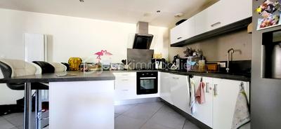 Duplex - 84 m² - 4 pièces