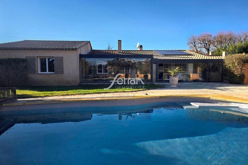 Maison - 170 m² - 5 pièces