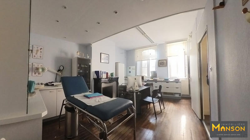 Bureau - 106 m² - 5 pièces