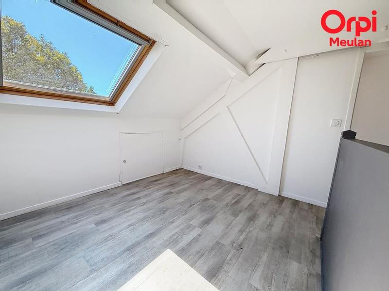 Maison - 143 m² - 8 pièces