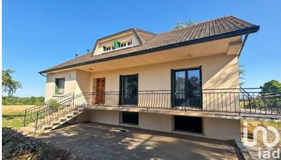 Maison - 140 m² - 7 pièces