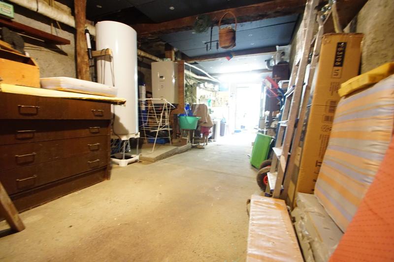 Viager - Maison - 141 m² - 6 pièces