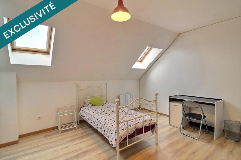 Maison de village - 207 m² - 12 pièces