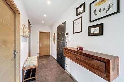 Maison - 156 m² - 5 pièces