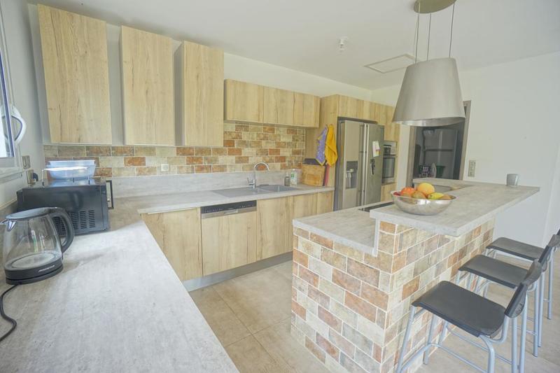 Villa - 192 m² - 7 pièces