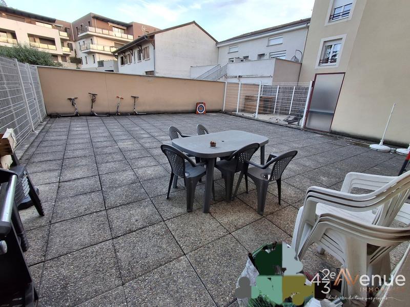 Appartement - 82 m² - 4 pièces