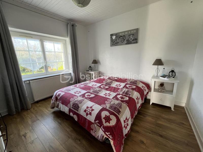 Demeure - 167 m² - 8 pièces