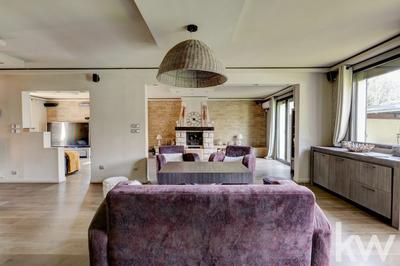 Maison - 288 m² - 12 pièces