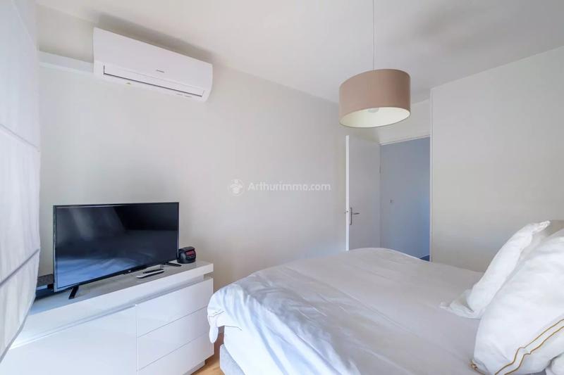 Appartement - 100 m² - 5 pièces