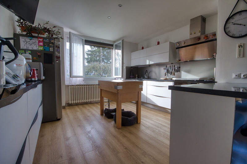 Maison - 148 m² - 6 pièces