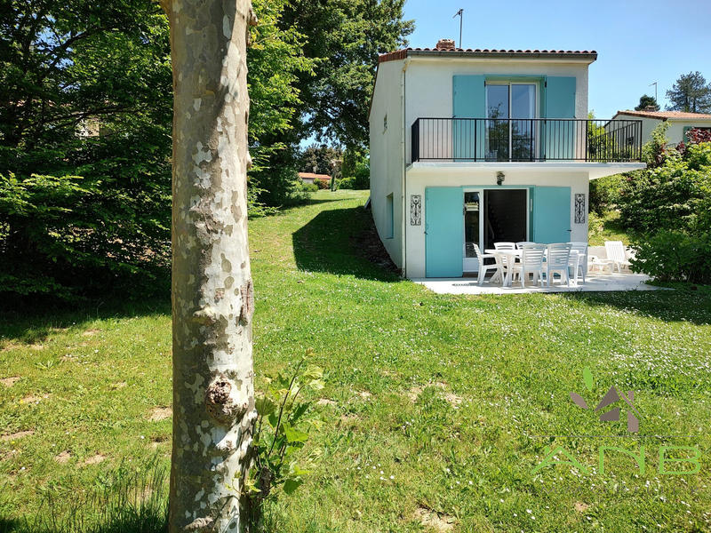 Maison - 56 m² - 4 pièces