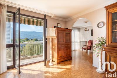 Appartement - 81 m² - 4 pièces