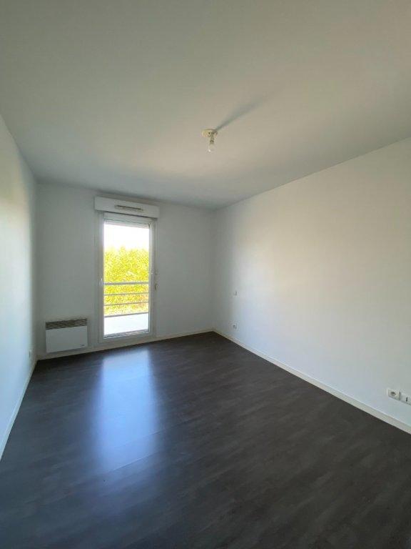 Appartement - 105 m² - 4 pièces