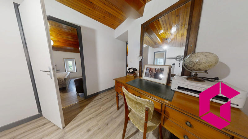 Maison ancienne - 100 m² - 5 pièces