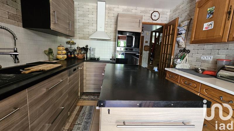 Maison - 170 m² - 8 pièces