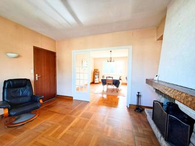 Maison - 143 m² - 5 pièces
